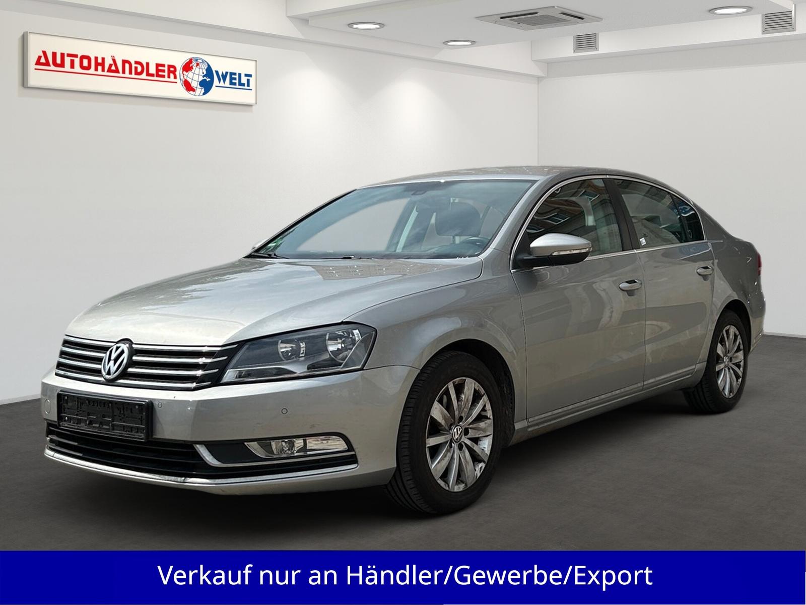 Volkswagen Passat Lim. 1.4 TSI AAC SHZ Navi PDC
