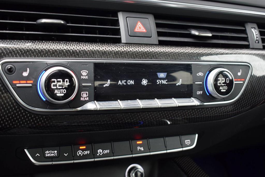 AUDI S5 SPORTBACK 3.0 TFSI QU / TIP. *MATRIX*CARBON | 354 ch | 4X4 | BVA | GPS / RÉGULATEUR DE VITESSE / 20" | EL. SIÈGES SPORT+ |