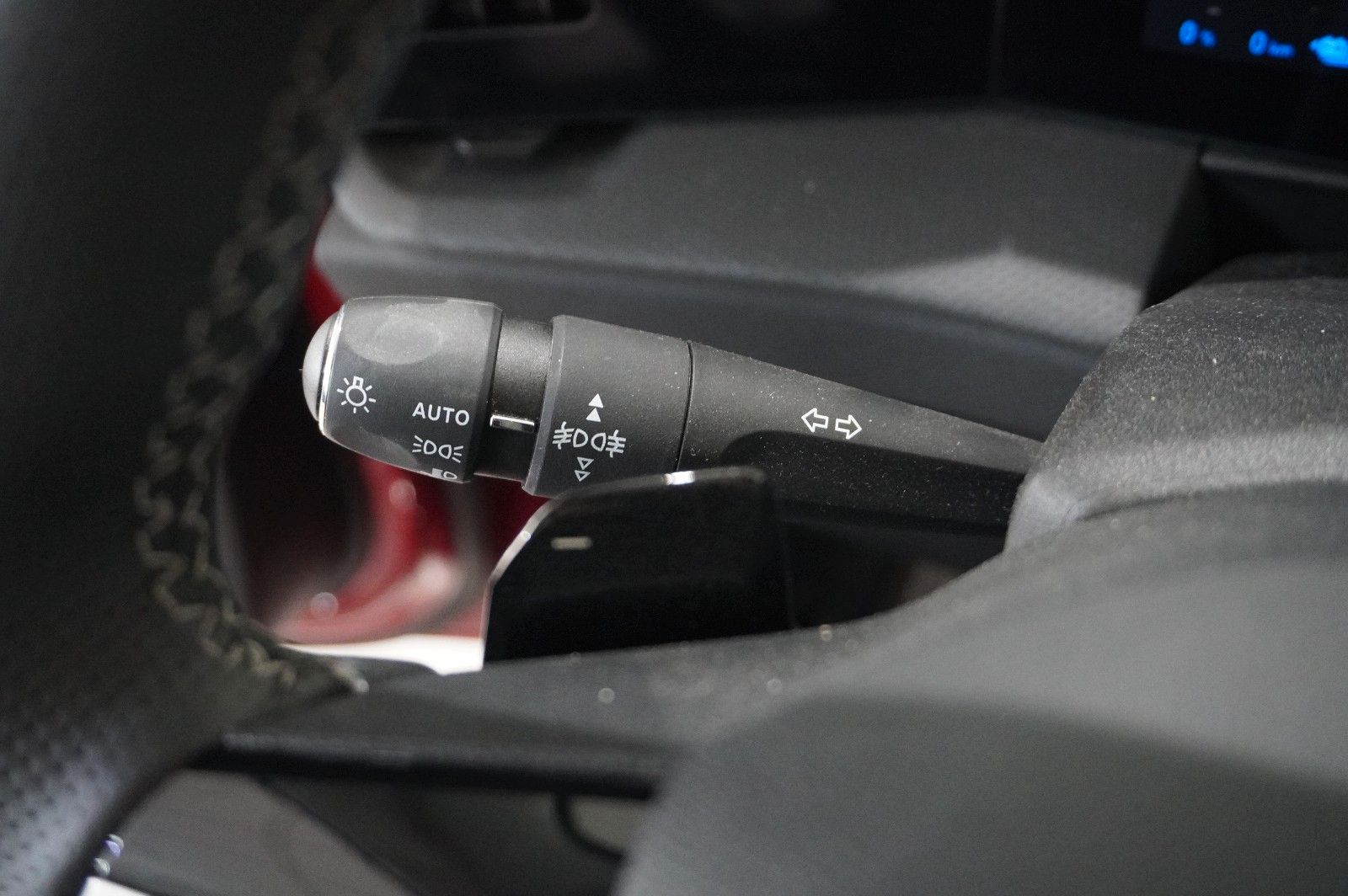 Fahrzeugabbildung Opel Astra L Lim. 1.6 HYBRID ELEGANCE NAVI/LED/KAMERA