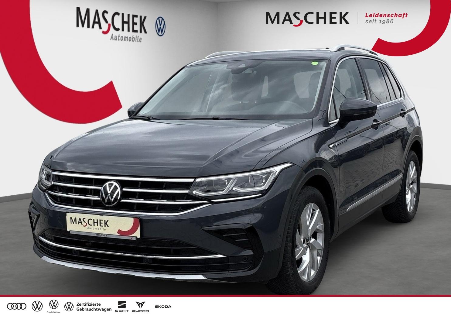 Volkswagen Tiguan Elegance 2.0 TDI DSG Pano Matrix Rear Vie