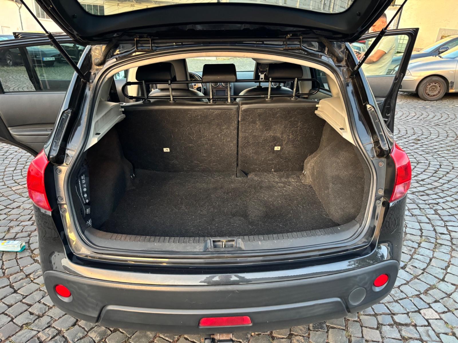 Nissan Qashqai 2.0 tekna 