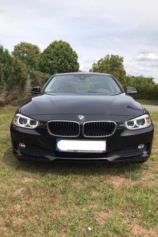 BMW 320d Sport line