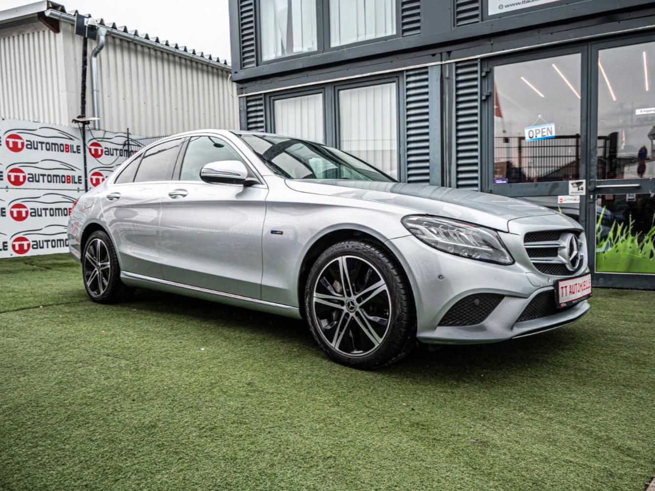 Mercedes-Benz C 300de 9G-TRONIC AVANTGARDE LED|KAMERA|KEYLES