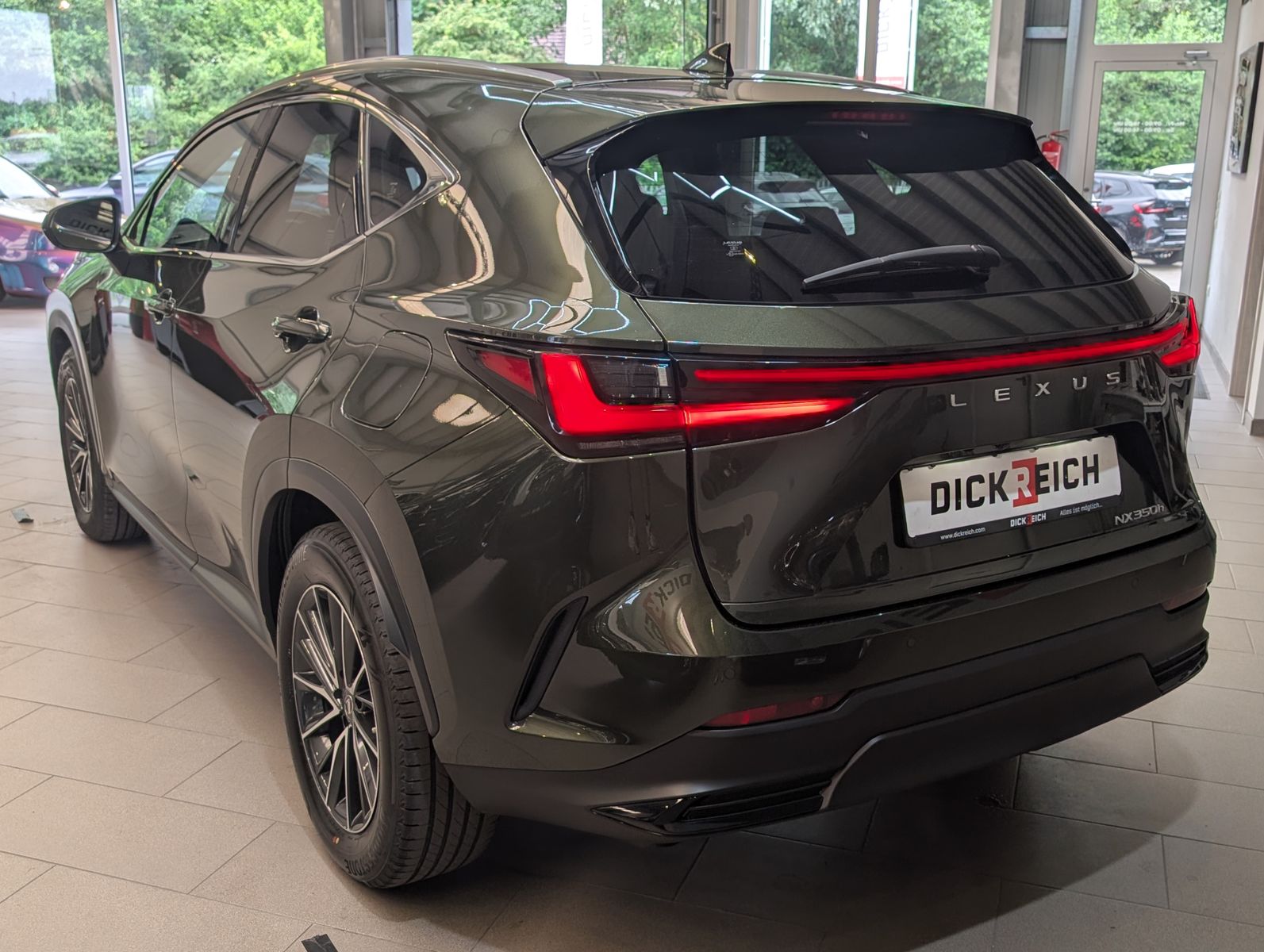 Fahrzeugabbildung Lexus NX 350h Business Leder SHZ Kamera Navi LED ACC