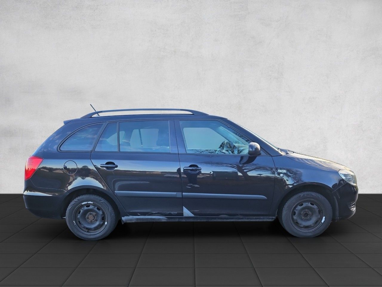 Fahrzeugabbildung SKODA Fabia Combi Family 1.2 TSI KLIMAAUT./SHZ/AHK