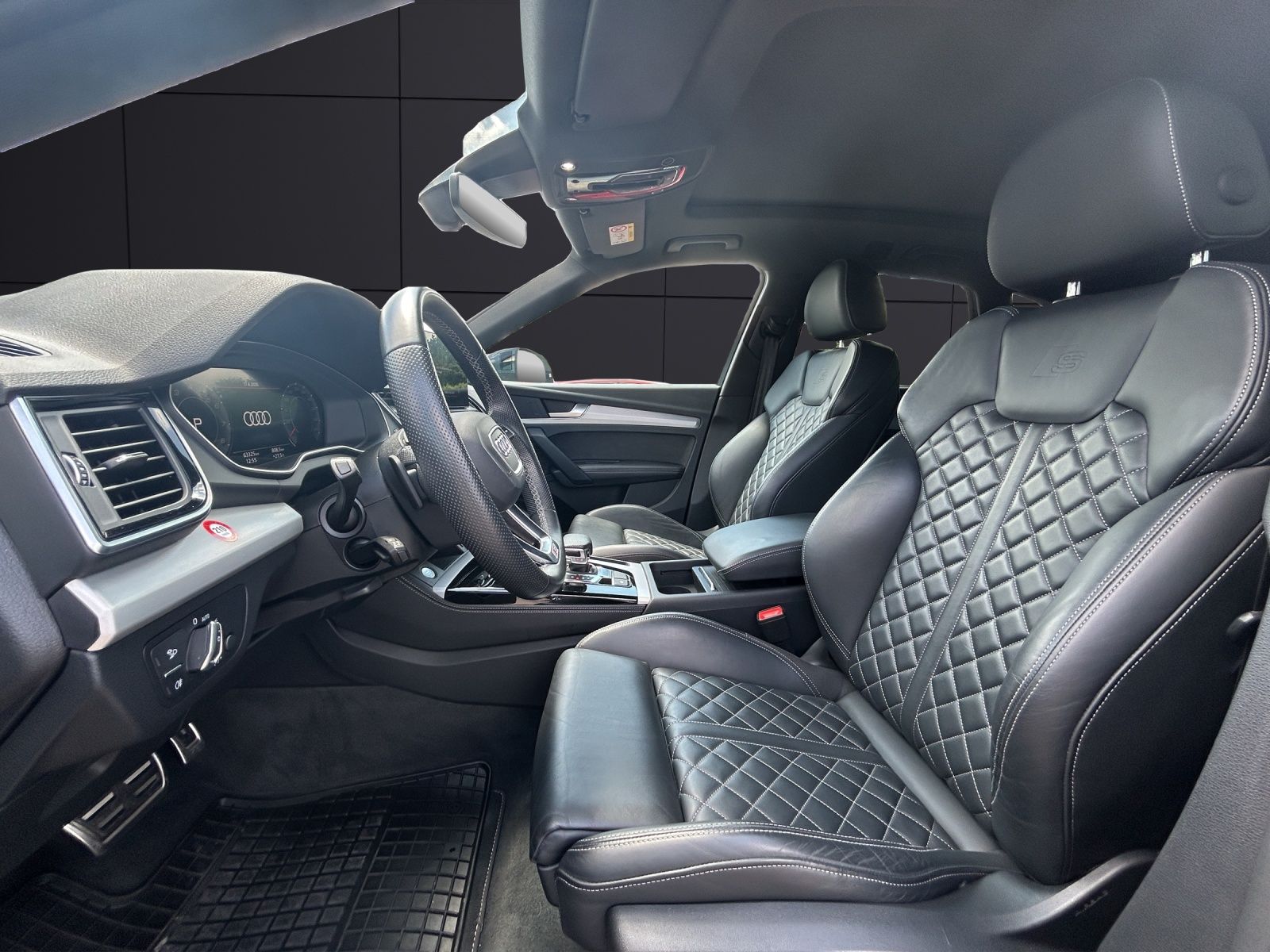 Fahrzeugabbildung Audi Q5 45 TFSI advanced S-Line quattro LED AHK Navi
