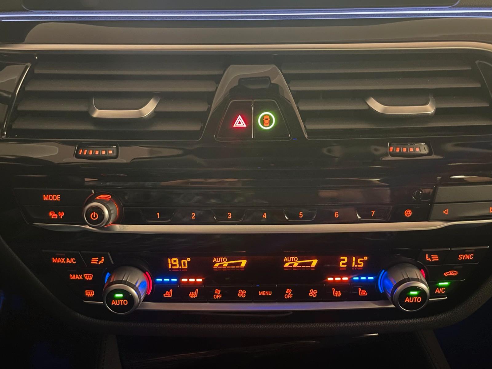 BMW 520 d xDrive Luxury Line *** Vollausstattung ***