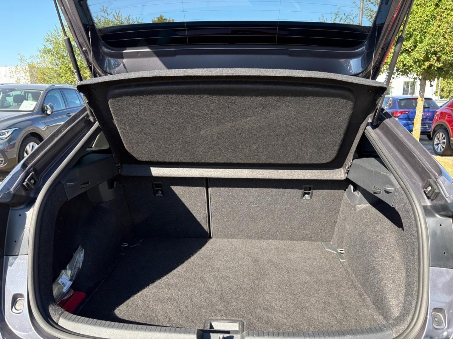 Volkswagen Taigo R-Line 1.0 TSI DSG Rückfahrkamera ACC Keyl, миниатюра 10