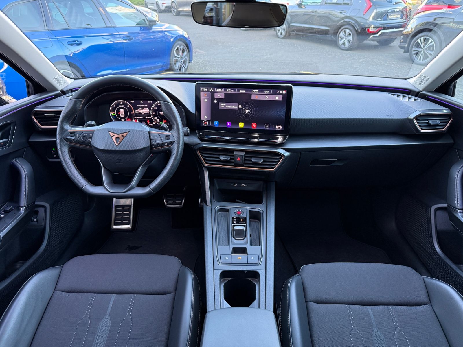 Fahrzeugabbildung CUPRA Leon 1.4 e-Hybrid VZ SHZ NAVI DAB