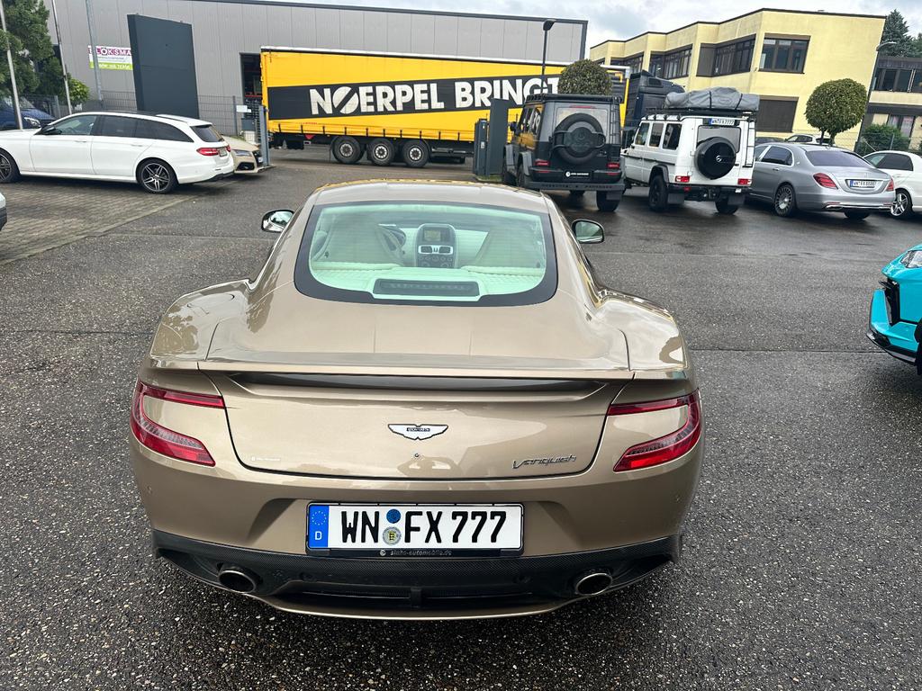 Aston Martin Vanquish