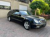 Mercedes-Benz E 200 T-Modell Avantgarde, LPG, Klima, Teilleder