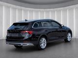 Skoda Octavia SCOUT 1.5eTSI*StandHzg HeadUp ACC R-Kam - Skoda Octavia Scout mit Benzin-Antrieb
