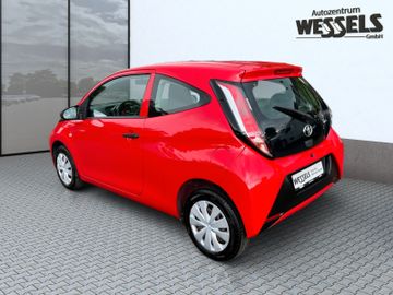 Toyota Aygo AYGO 1,0 Klima & Radio ,wenige Kilometer