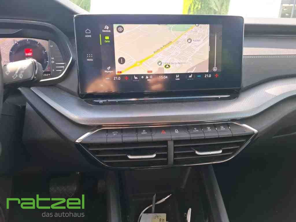 Fahrzeugabbildung SKODA Octavia Combi Ambition 2.0 TDI Navi AHK-klappbar