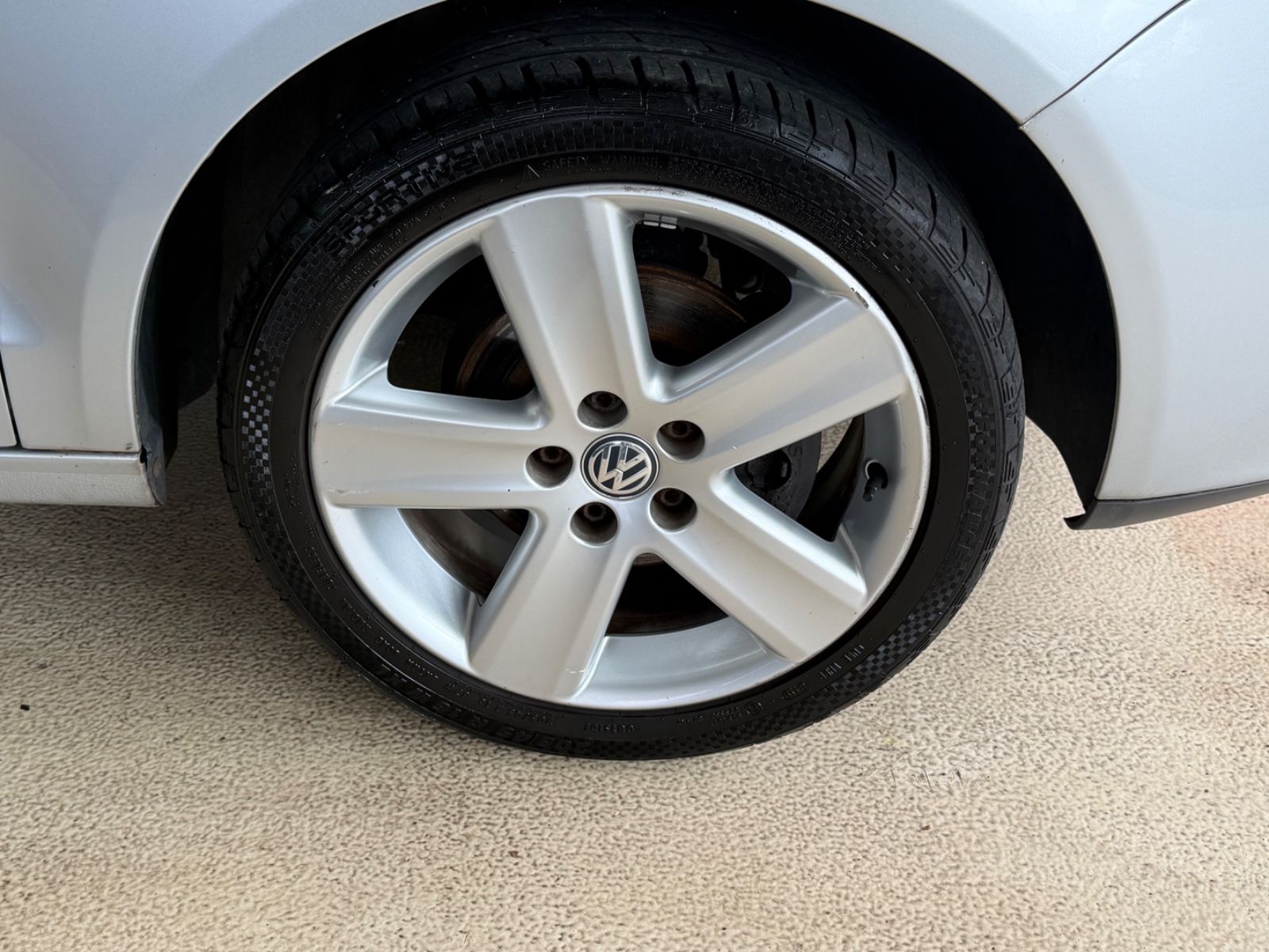 Fahrzeugabbildung Volkswagen Polo IV 1.4