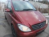 Mercedes-Benz Viano 2.2 CDI AMBIENTE kompakt - rote Mercedes-Benz Viano
