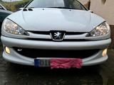 Peugeot ich verkaufe schöne Peugeot 206 - Peugeot 206 mit Benzin-Antrieb: Automatik