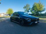 Mercedes-Benz Traumhafter AMG CLA 35 Shooting Brake