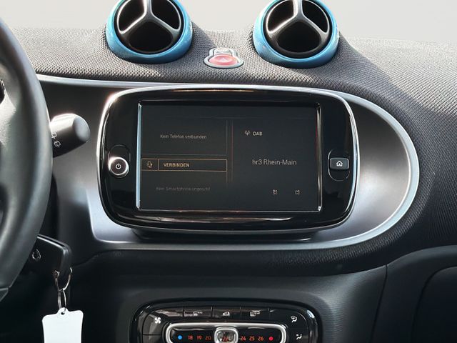 Smart fortwo coupe electric drive EQ passion+SZH+Pano