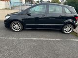 Mercedes-Benz B 150 -