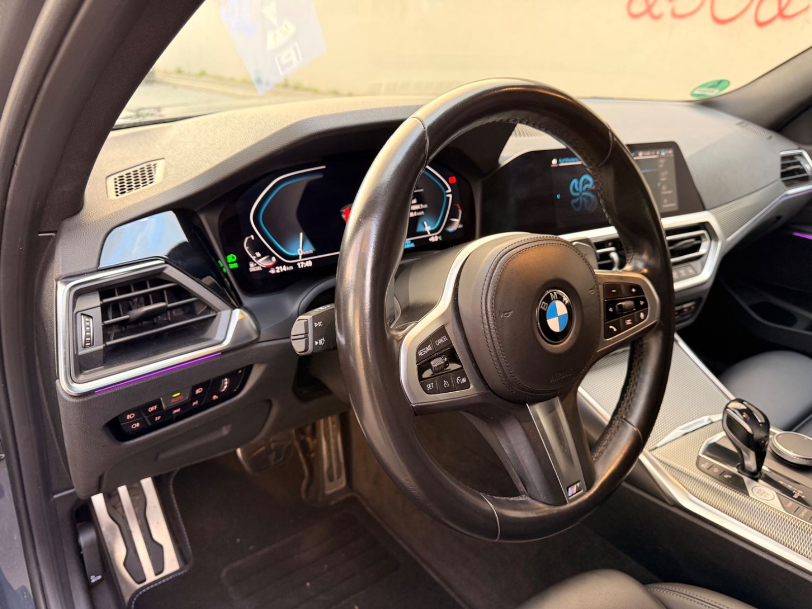 BMW 320 3 Touring 320 d xDrive M Sport foto 13
