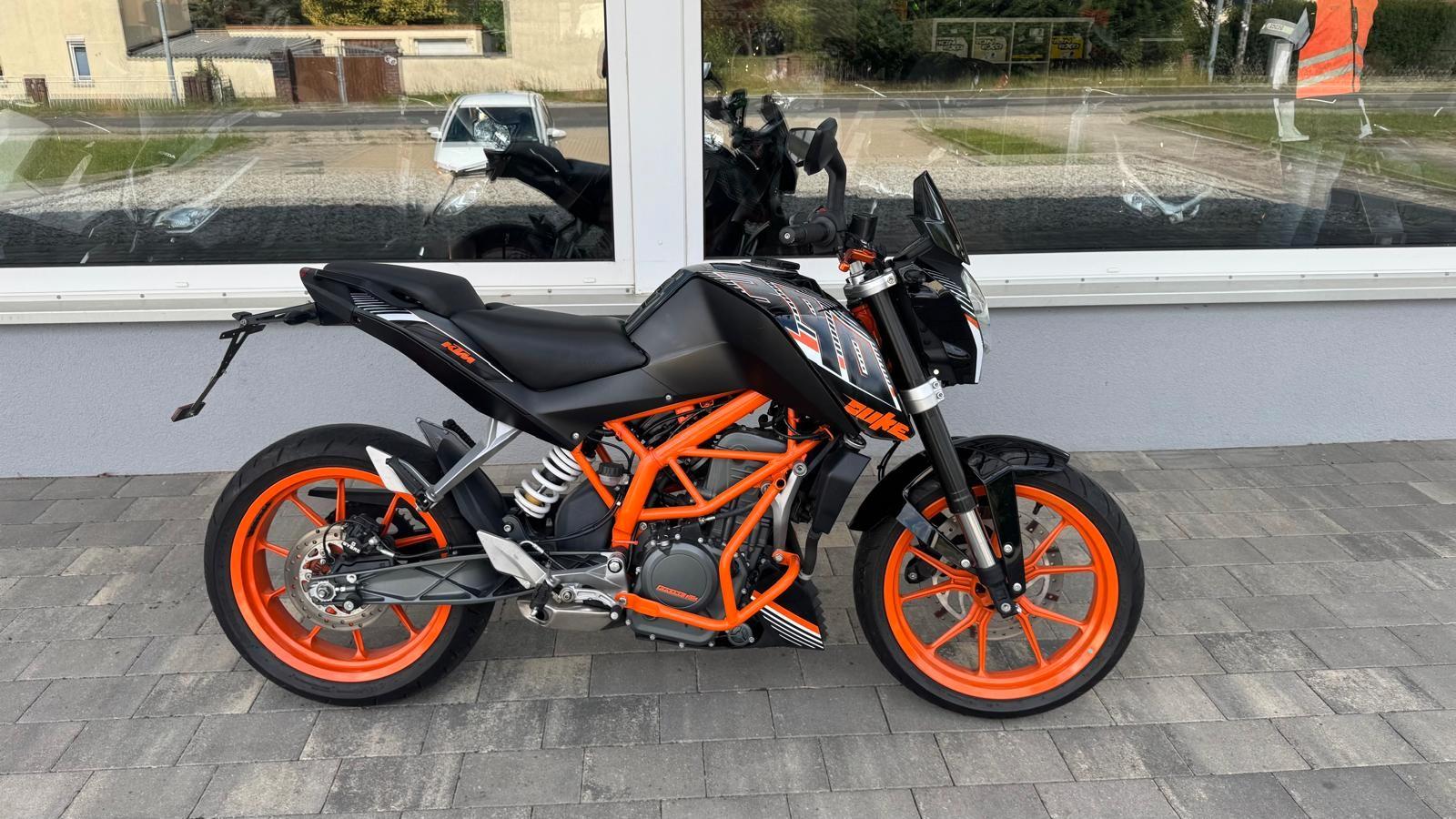 KTM 390 Duke Sturzbügel, Scheckheft