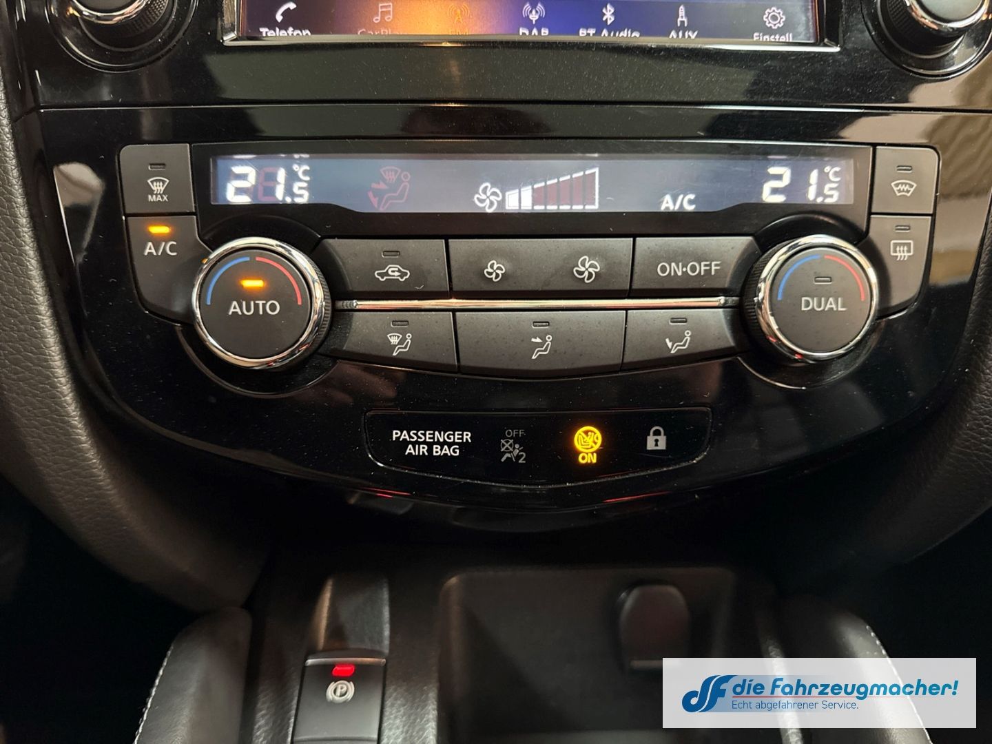 Fahrzeugabbildung Nissan Qashqai Tekna+ Panorama Navi Leder Memory Sitze