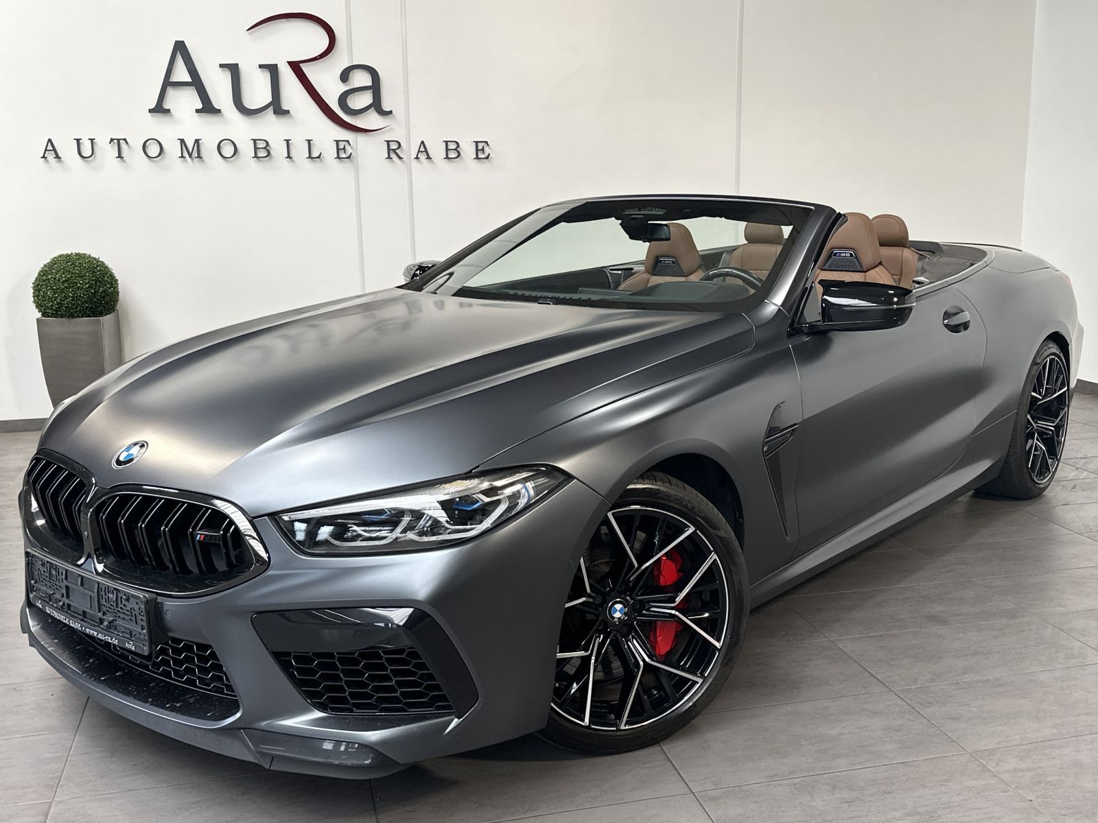 Fahrzeugabbildung BMW M8 Competition M Driver's Package NAV+LASER+360°