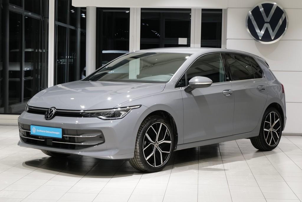 Volkswagen Golf VIII 1.5eTSI DSG Edition 50 AHK StdHz RKam 