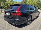 Volvo V90 D4 R-Design Geartronic R-Design - schwarze Volvo V90