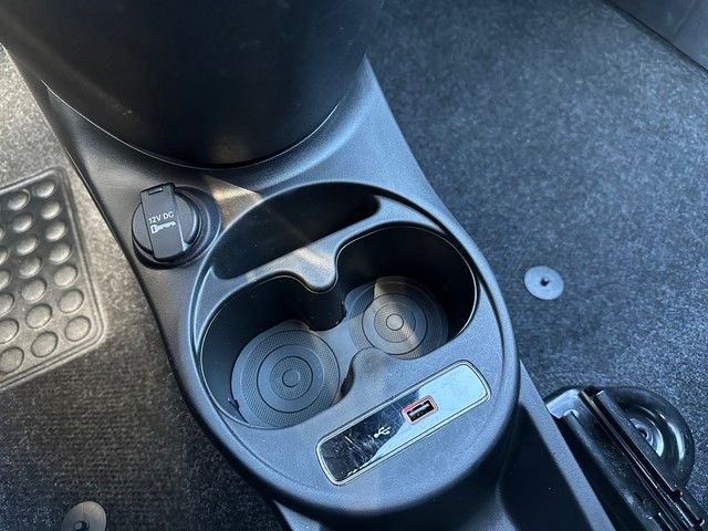 Fahrzeugabbildung Fiat 500 1.0l TEMPOMAT+UCONNECT+KLIMA+++