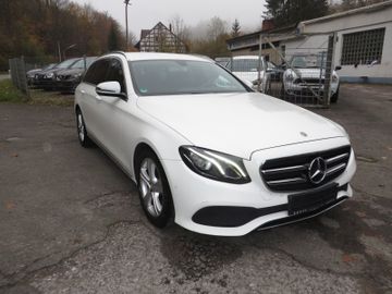 Mercedes E 220 - 3