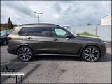 BMW X7 xDrive 40 d M Sport Pro B&W SkyLounge Iconic - Gebrauchtwagen in Freiburg