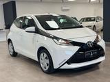 Toyota Aygo 1.0 VVT-i 69 CV 5 porte x-cite - Toyota Aygo (X): Cite