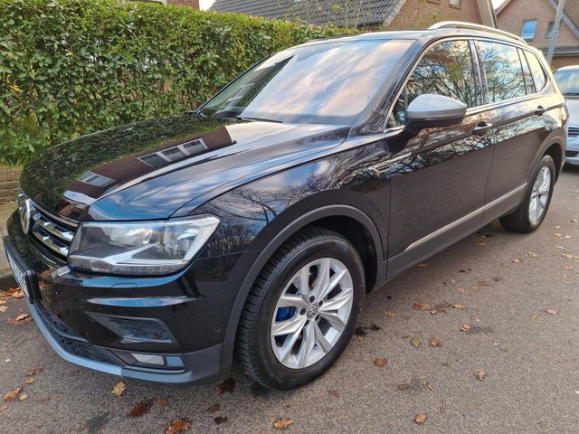 Volkswagen Tiguan 1.5 TSI Allspace Standheizung Leder AHK