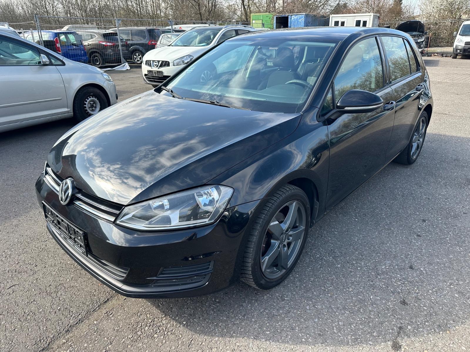 Volkswagen Golf 1.2 TSI 63kW Erste Hand