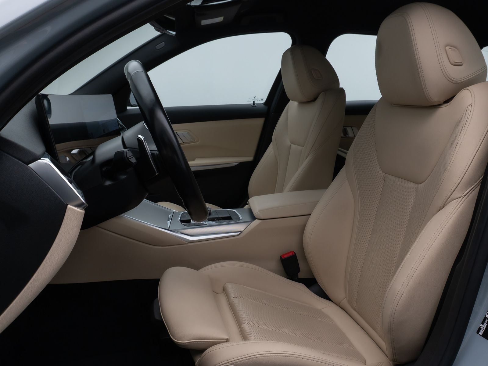 Fahrzeugabbildung BMW 320d M Sport Kamera DAB HUD Fernlichtassis Alarm