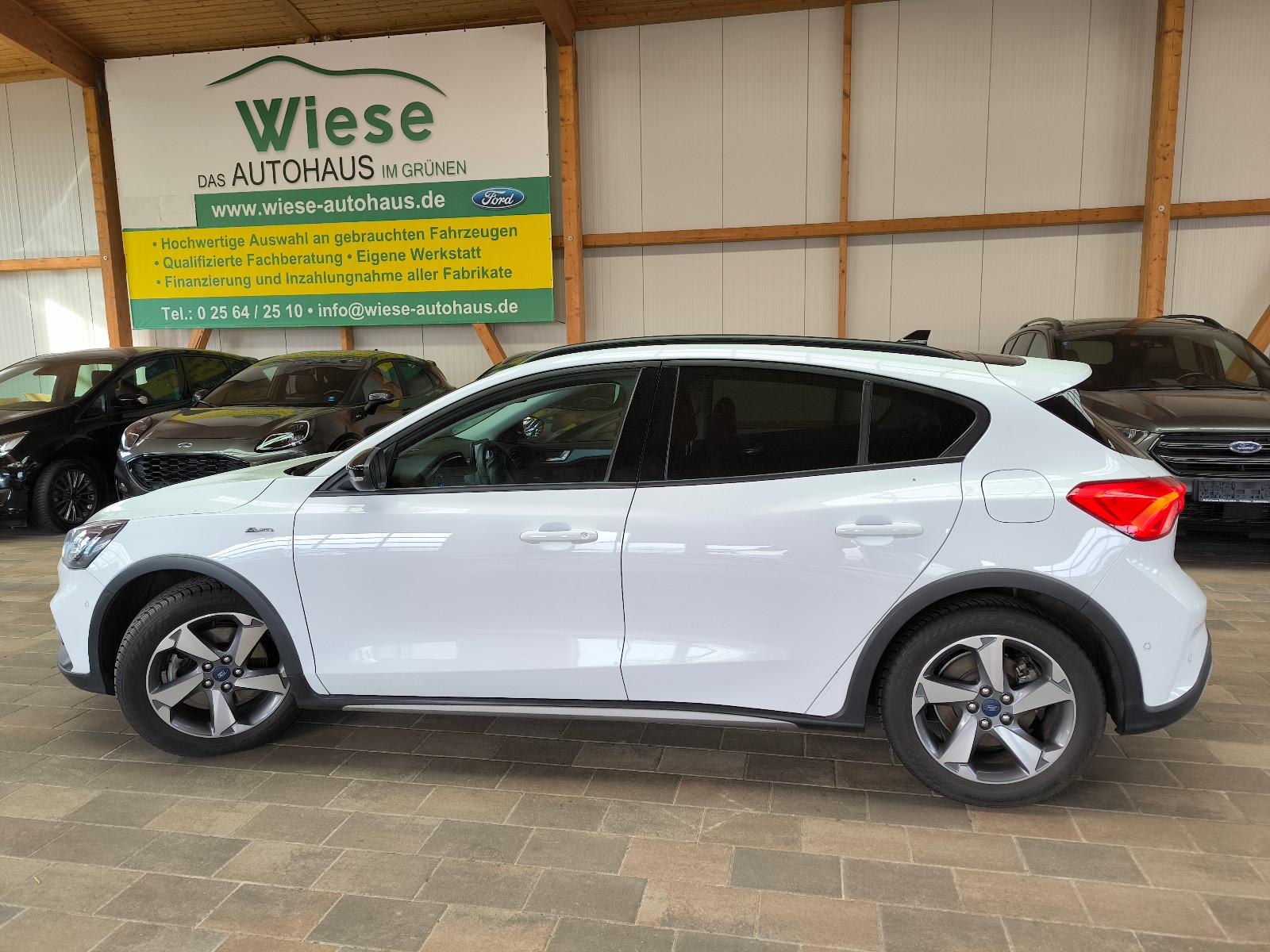 Ford Focus 1,5 Ecoboost Active,AHK,LED,HUD,IACC