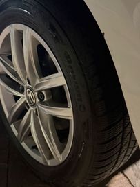 Volkswagen Golf - 5