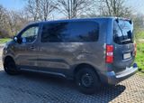 Citroën SpaceTourer 1,6 BlueHDi 115 S&S L2 Feel Feel - Citroën in Augsburg