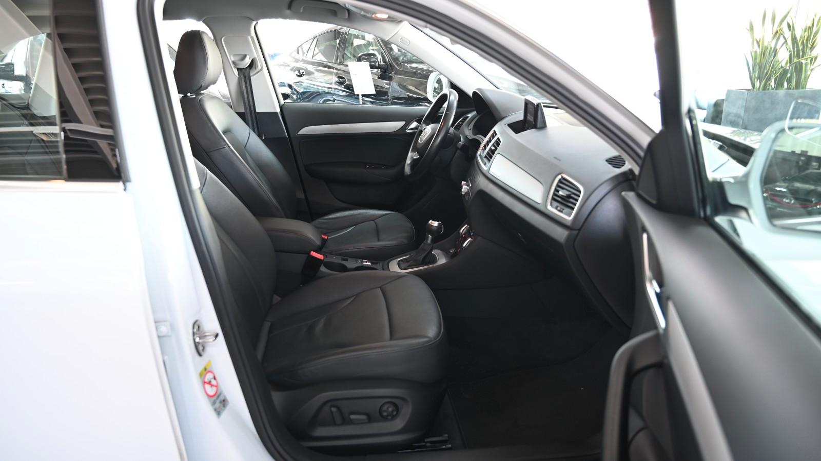 Audi Q3 2.0 TFSI quattro *1.HAND*LEDER*TOP