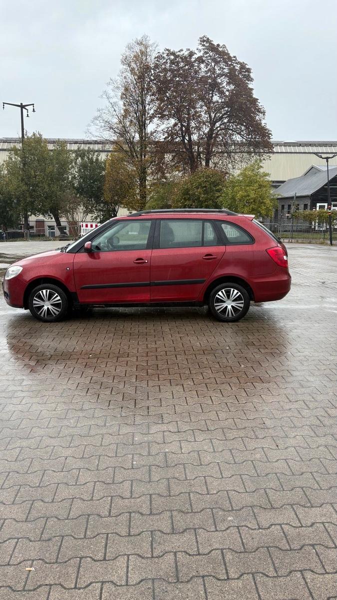 Skoda Fabia 2008 — photo 7