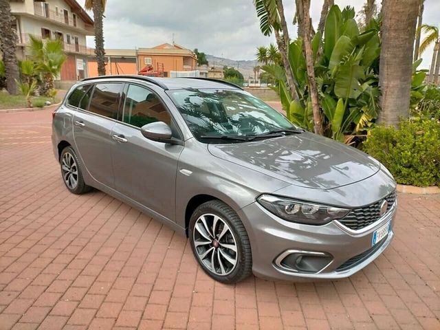 Fiat Tipo 1.3 Mjt S&S SW Lounge