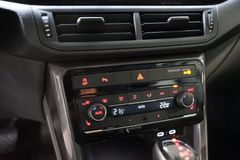 VW T-Cross 1.0 Style DSG | LED | Navi | Kamera VW T-Cross 1.0 Style DSG | LED | Navi | Kamera