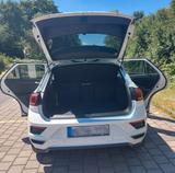 Volkswagen T-Roc 1.0 TSI OPF Style Style - VW T-Roc Gebrauchtwagen in Frankfurt