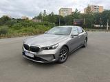 BMW 520d xDrive A - - BMW 520 Hybrid (Diesel/Elektro)
