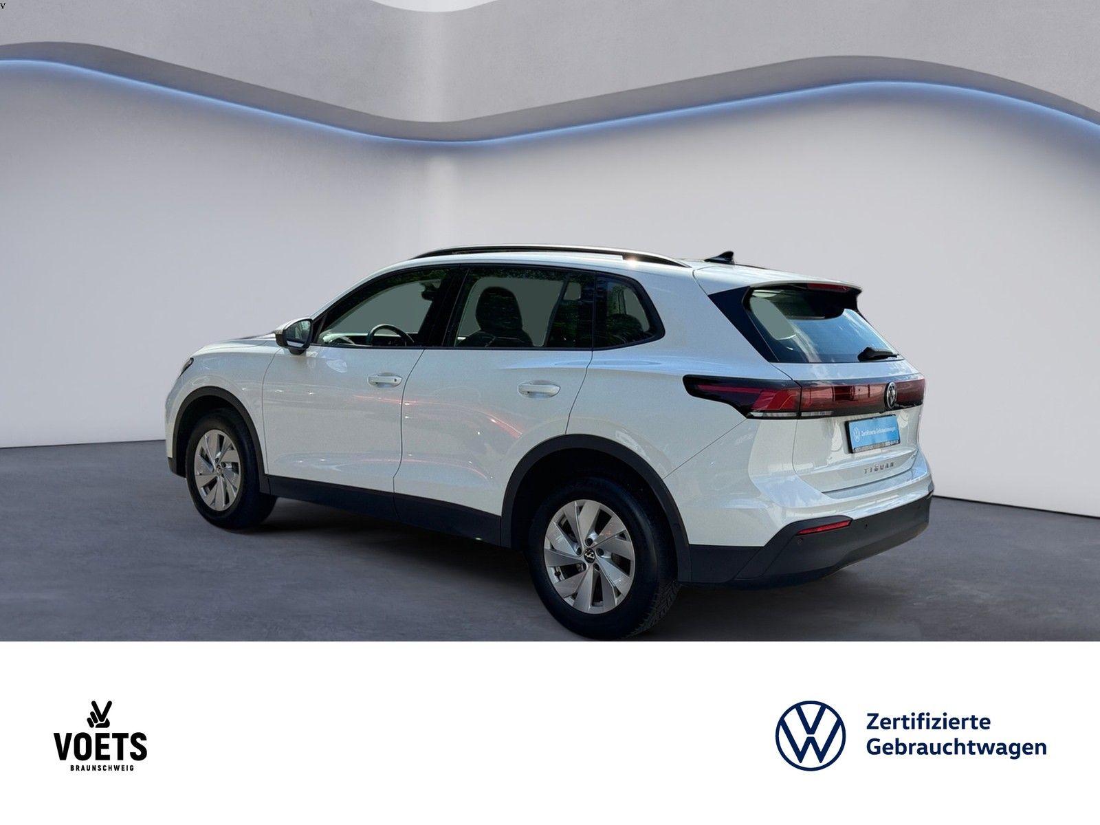 Volkswagen Tiguan 1.5 eTSI DSG LED RearView Navi foto 4