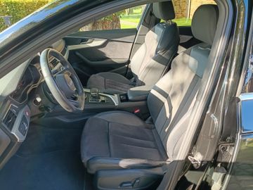 Audi A4 - 4