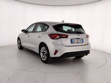 Ford Focus - 4