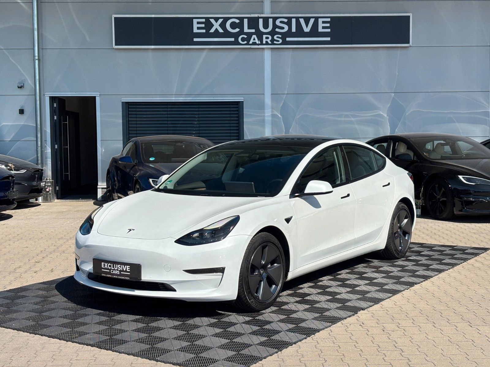 Tesla Model 3 MODEL 3 LONG RANGE DUAL MOTOR
